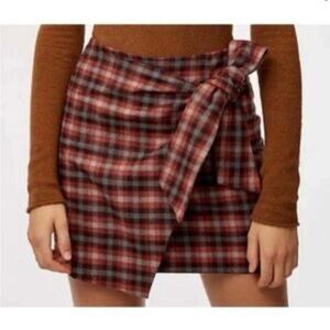 Aritzia  WILFRED Plaid Mini Skirt - Red and Black